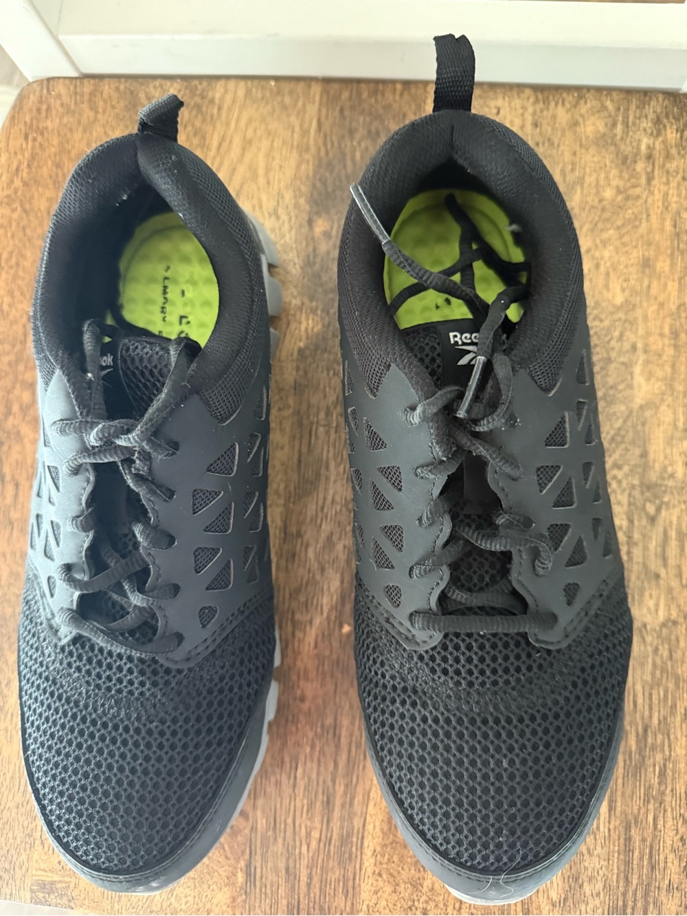 Reebok Women”s Black Safety Shoes
